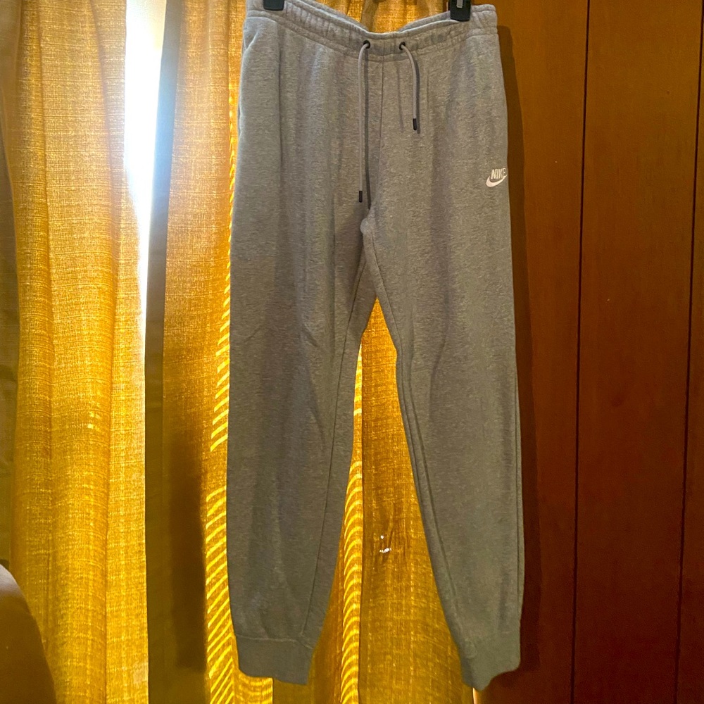 Comfy Nike sweat pants